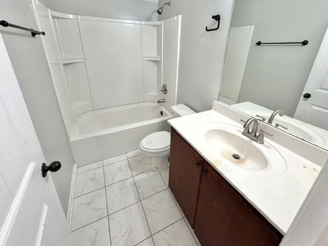 Building Photo - Now Leasing- Beautiful 4 Bedroom Home in Cordova!