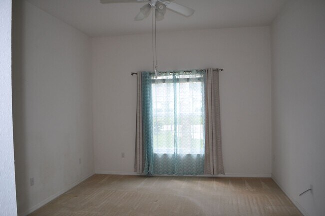 Building Photo - Lovely home in Pine Lakes