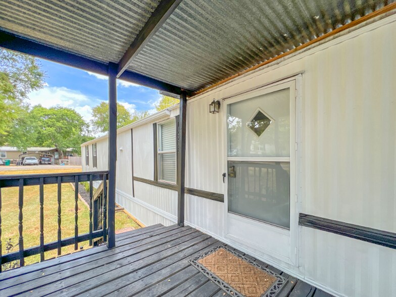 Building Photo - 13336 Enchanted Ct
