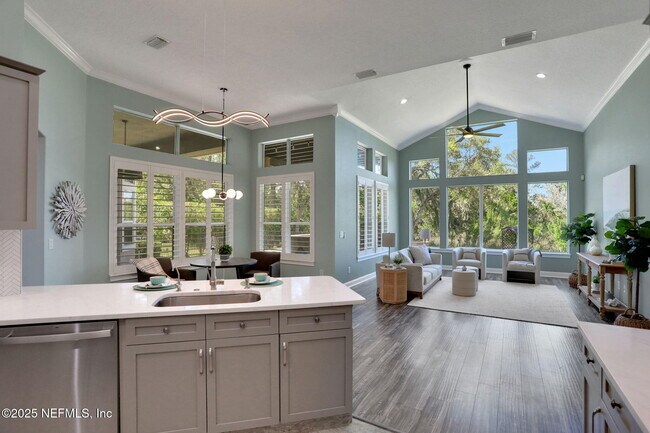 Building Photo - 476 Blagdon Ct