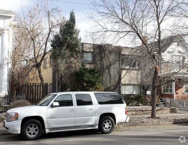 Building Photo - 970 Downing St