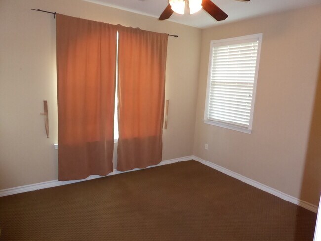 Building Photo - COMING SOON! Westridge 4 Bedroom Home for Rent.