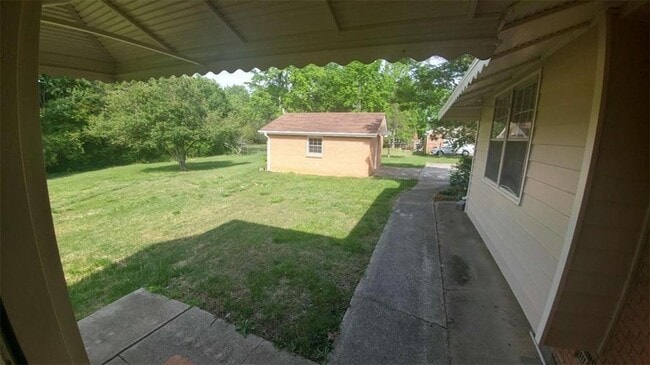 Building Photo - 3255 Hamilton Mill Rd
