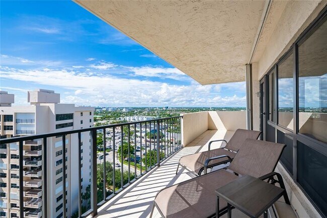Building Photo - 5000 N Ocean Blvd