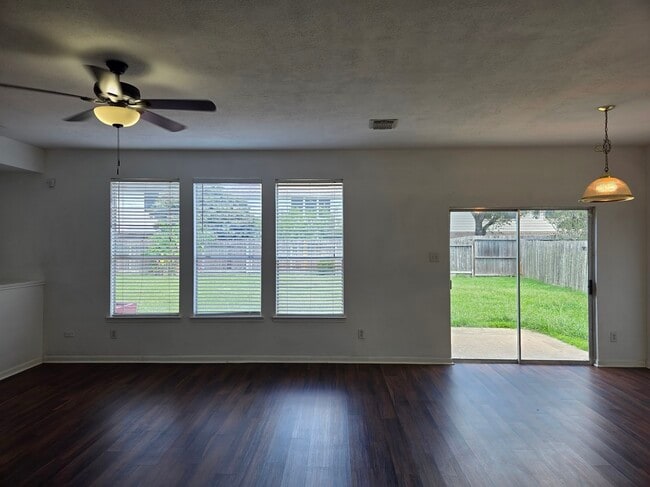 Building Photo - 21526 Oakbridge Park Ln