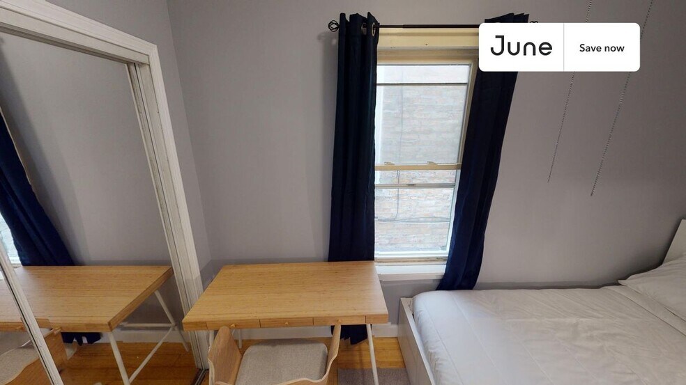 Building Photo - 2611 W Armitage Ave