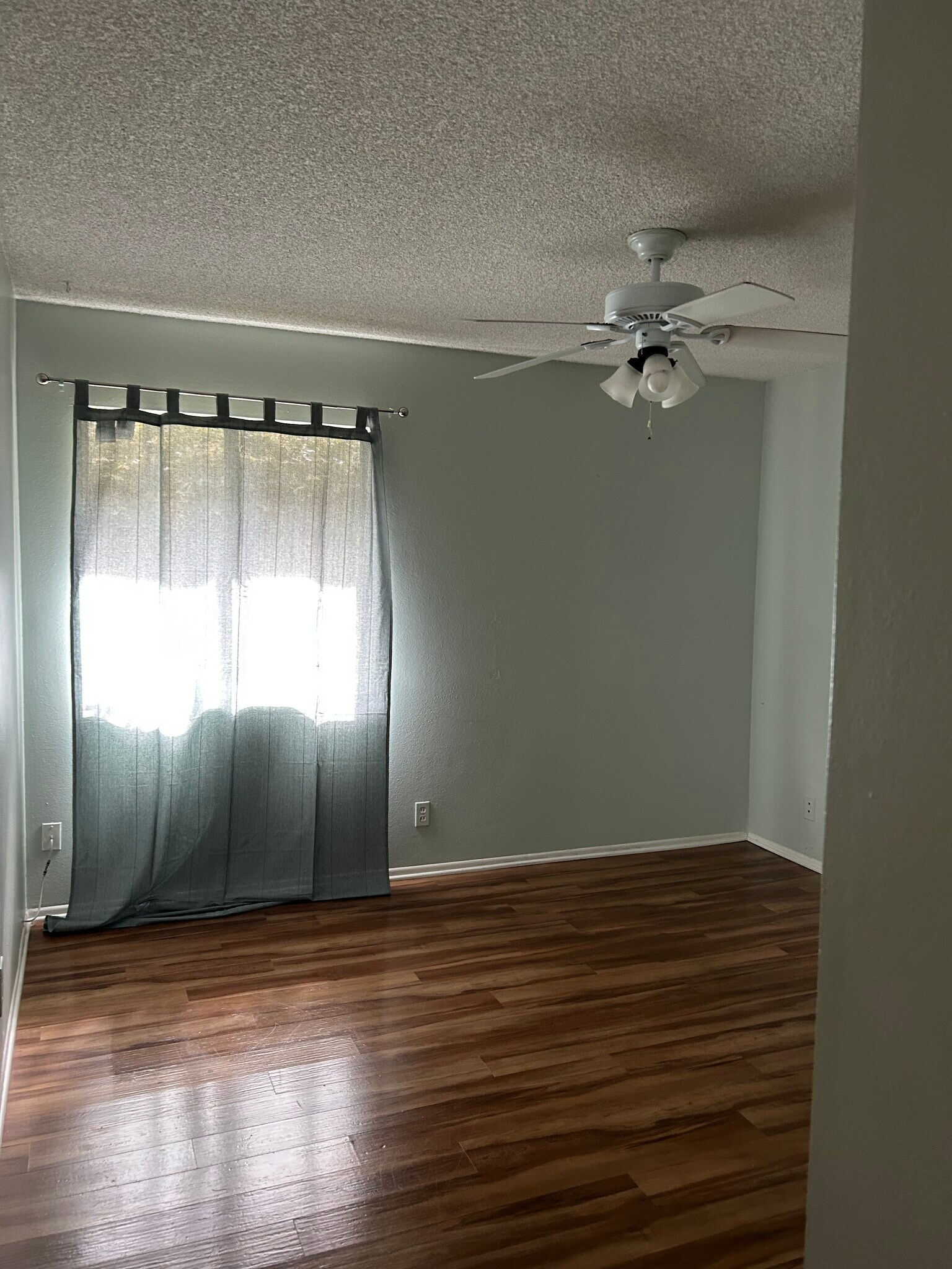 Building Photo - 876 Palmer Ave