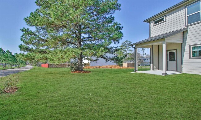 Building Photo - 12907 Andromeda Ct
