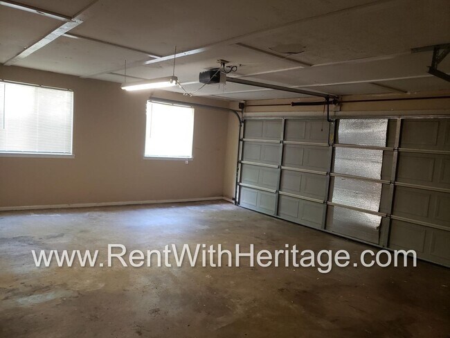 Building Photo - 4832 Timber Ridge Dr