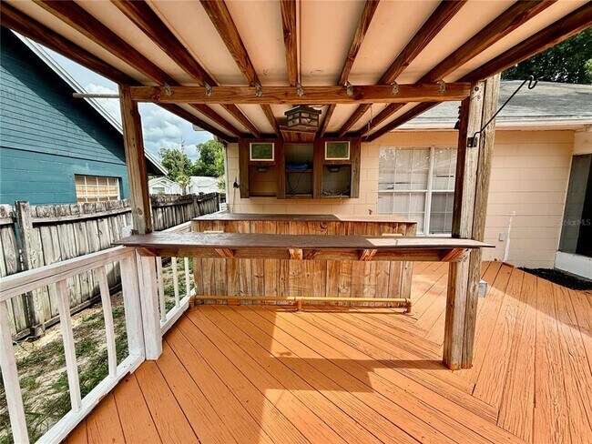 Building Photo - 6521 Garden Spring Ct