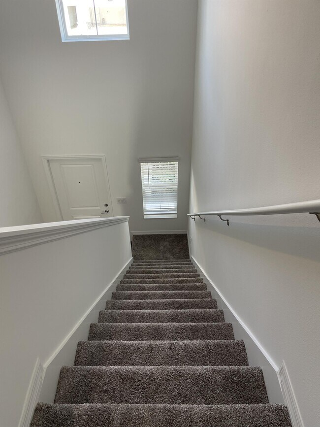 Building Photo - 1203 Cabot Cliffs Dr