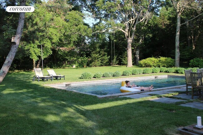 Building Photo - 22 Whitney Rd