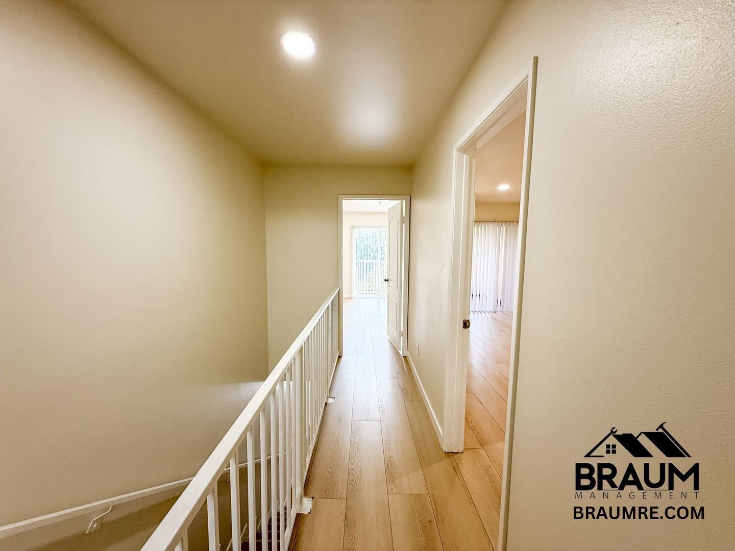 Building Photo - 7323 Winnetka Ave