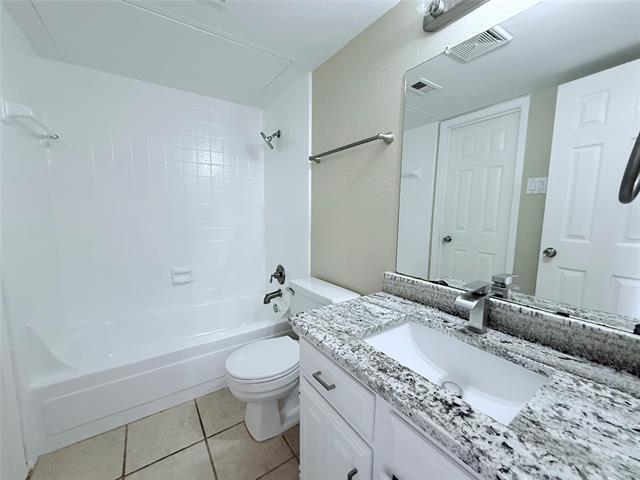 Building Photo - 777 Custer Rd