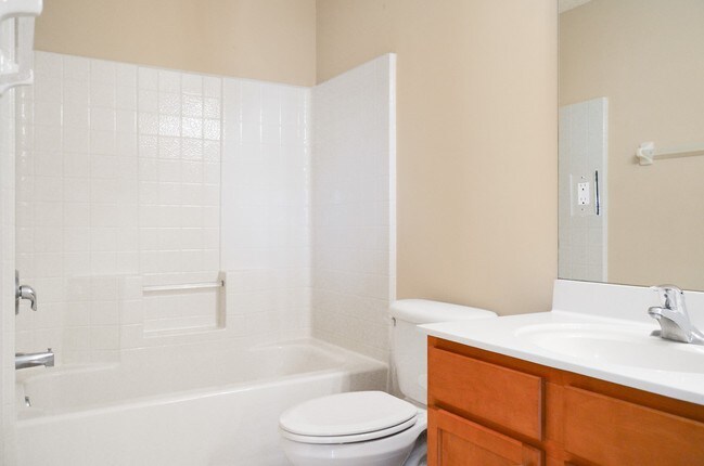 Building Photo - Exceptional Four Bedroom Home Located In Victoria Lakes!