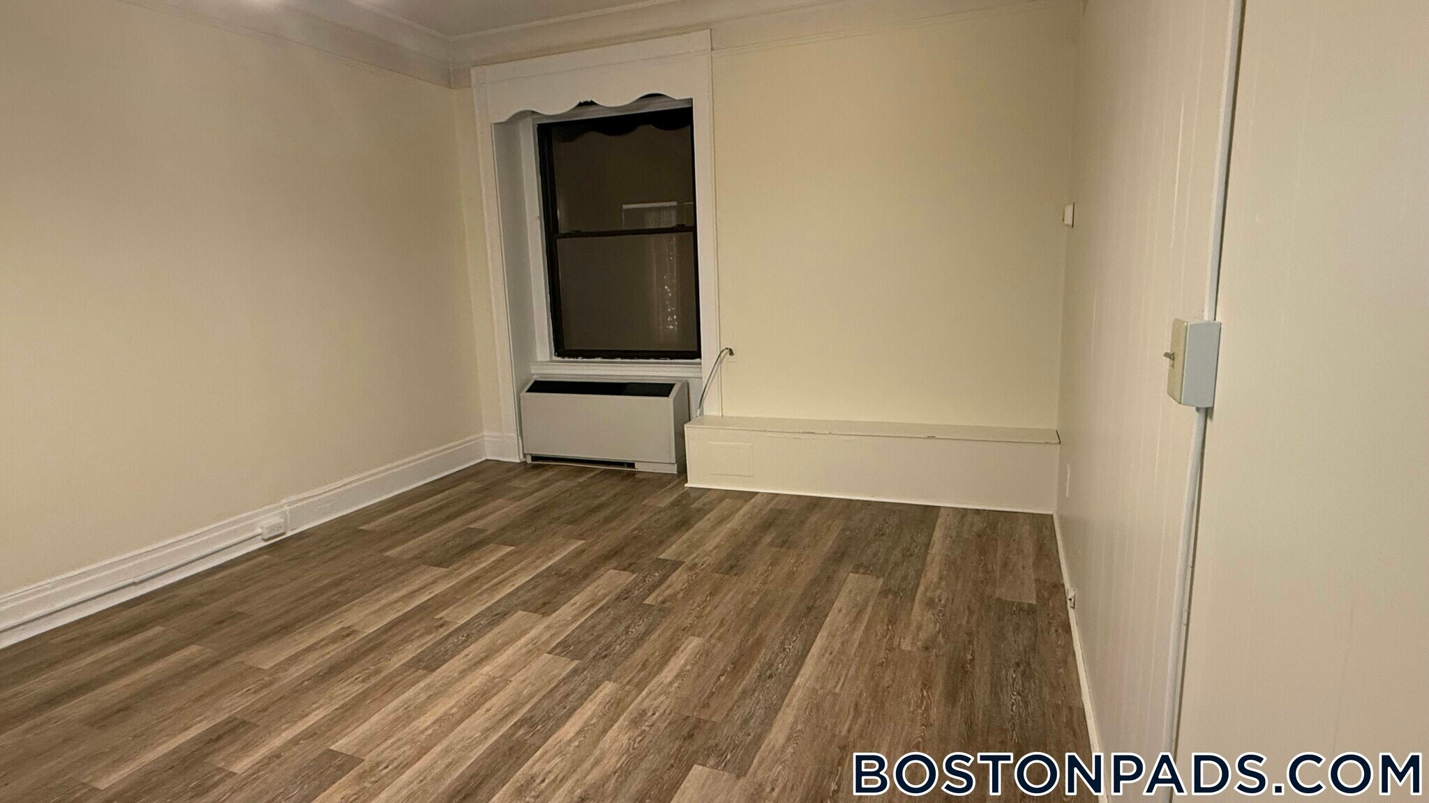 Building Photo - 62 Boylston St