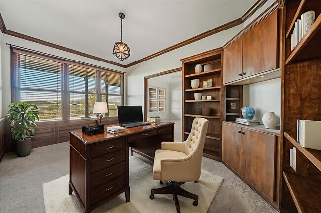 Building Photo - 5836 Westslope Dr