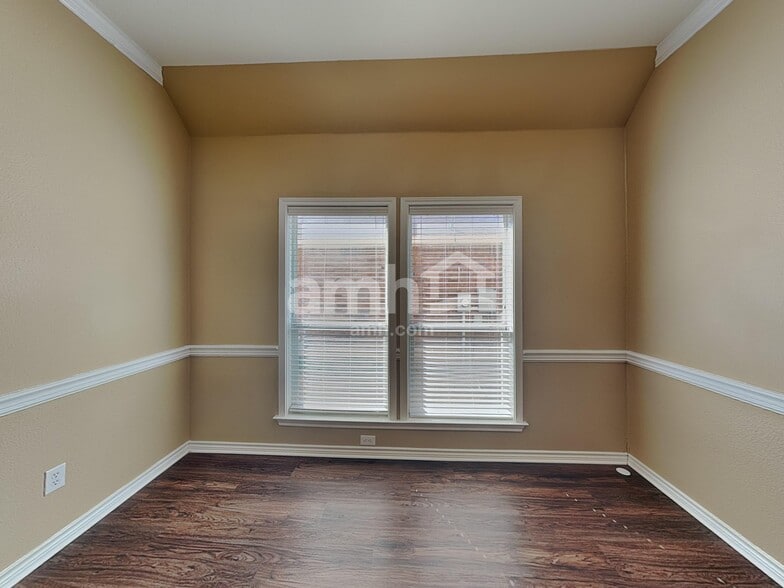 Building Photo - 154 Justin Leonard Dr