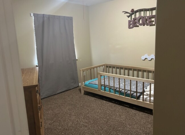 Building Photo - Spacious 6-Bedroom Home – Lehi, Saddle Ridge Community