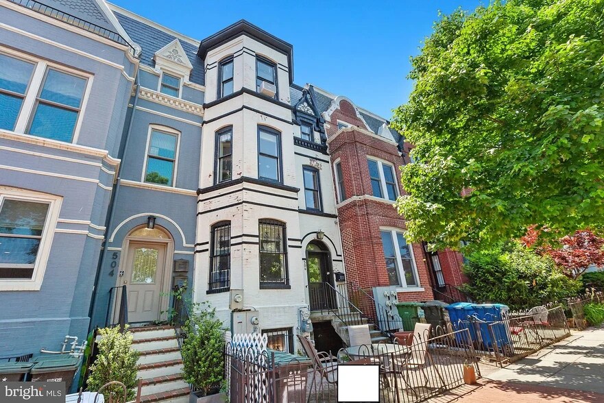 Building Photo - 506 M St NW