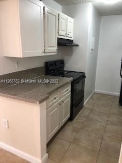 Building Photo - 7423 SW 152nd Ave