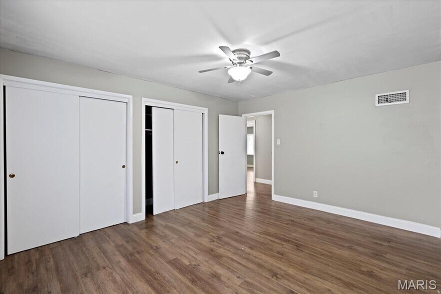 Building Photo - 7347 Dale Ave