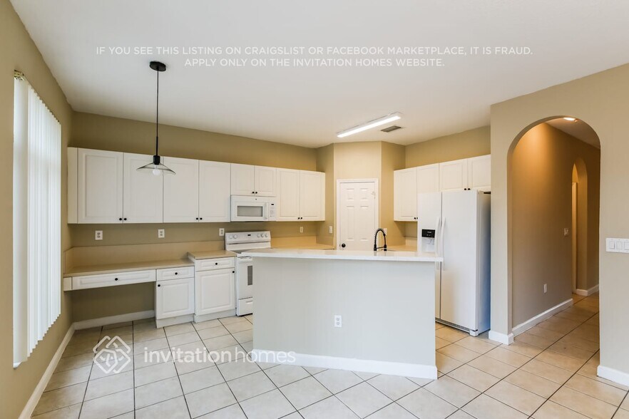 Building Photo - 11351 NW 56th Terrace