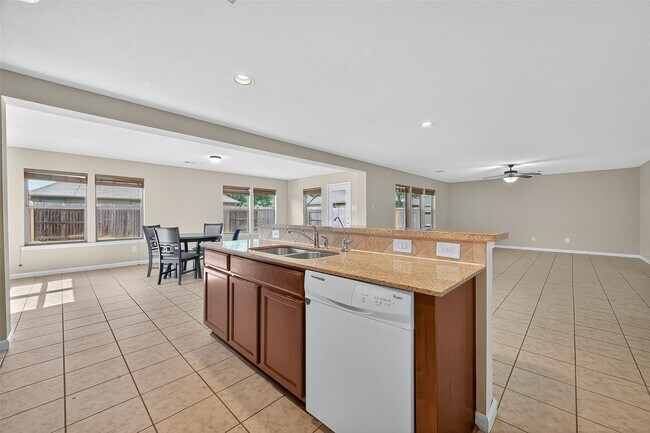 Building Photo - 16506 Lanesborough Dr