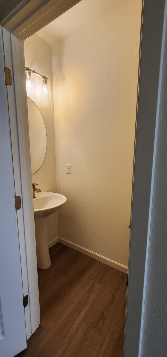 Building Photo - 3185 Blue Agave Ln