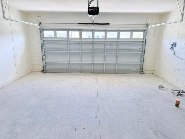 Building Photo - 1313 Calmito Ln