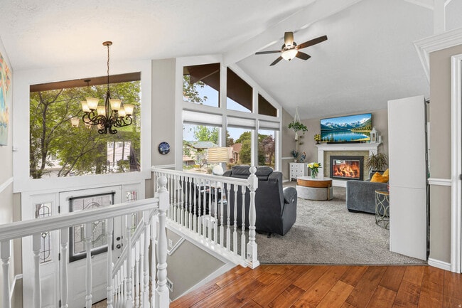 Building Photo - 9107 S Peach Blossom Dr
