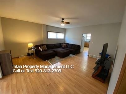 Building Photo - 1408 Oshkosh Ave