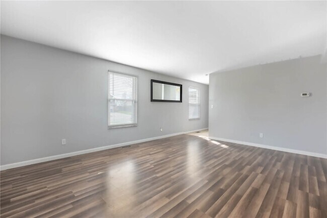 Building Photo - 6117 Charlesgate Rd