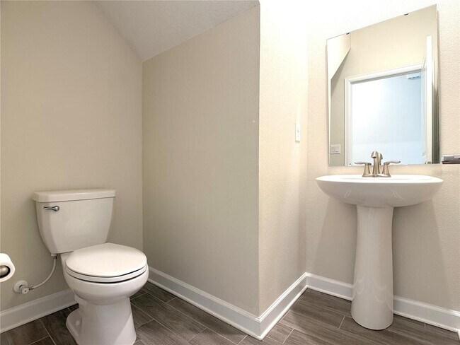 Building Photo - 2638 Camden Pk Lp