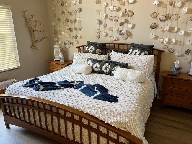 Building Photo - 28801 El Adolfo