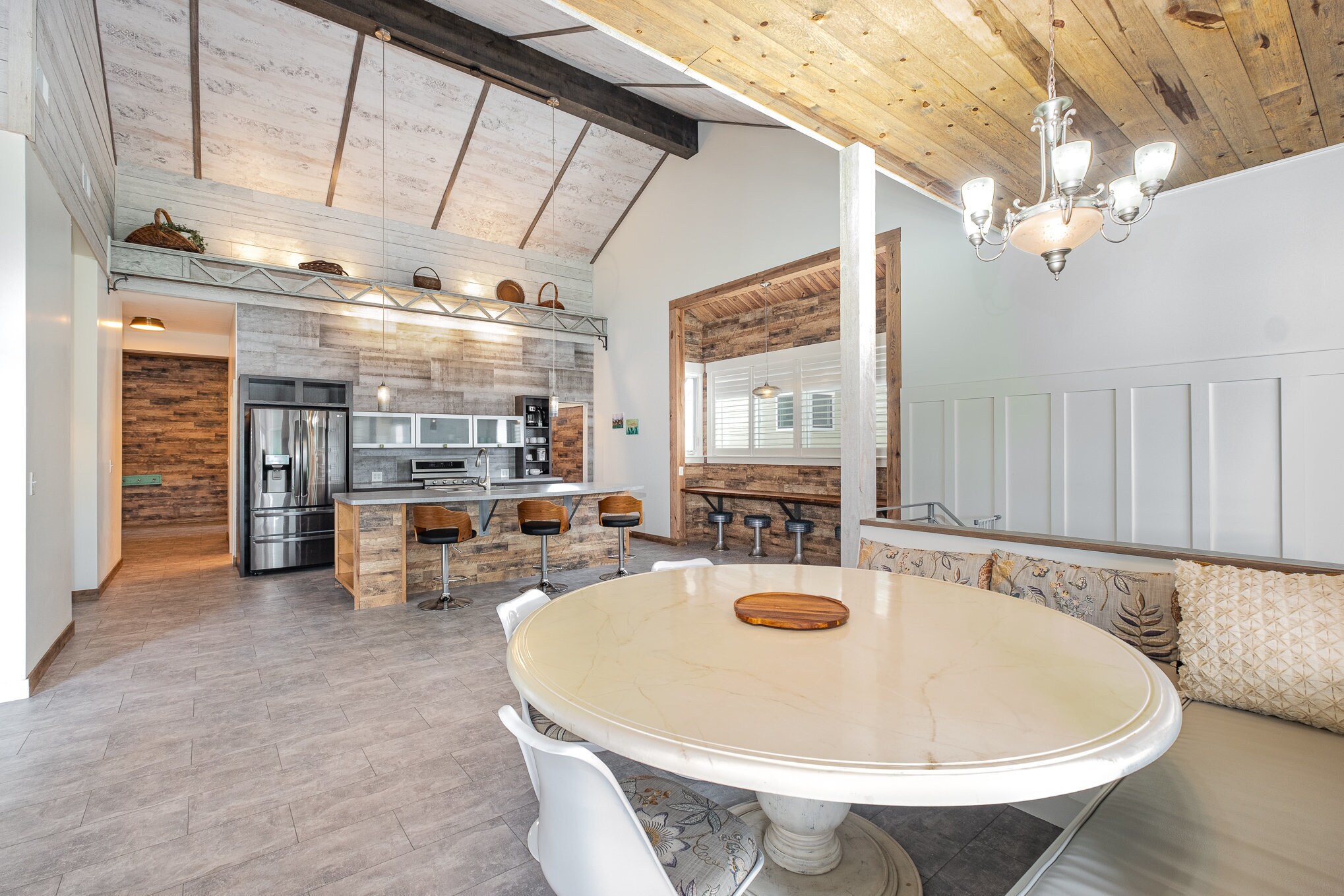 Building Photo - 4006 Apple Valley Dr