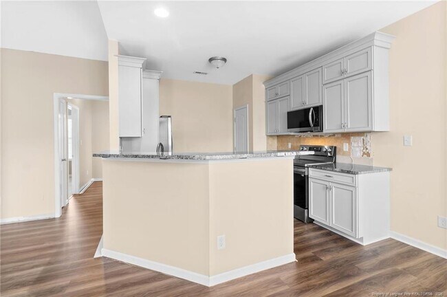 Building Photo - 31 Craven Ct