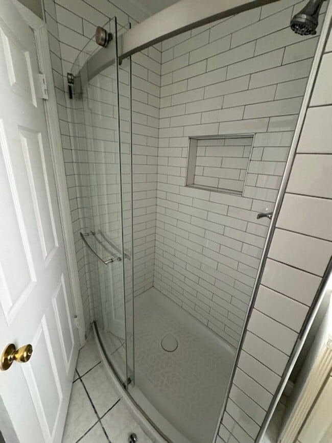 Building Photo - 239 K St NE