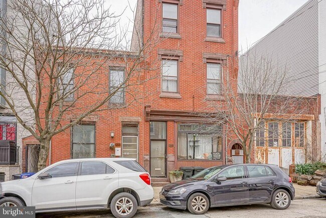 Building Photo - 1523 N 27th St