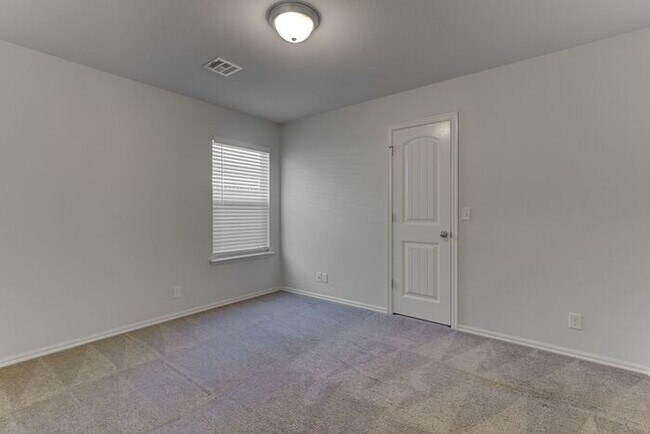 Building Photo - Pool + Park Community! 3/2/2 Plus Office!