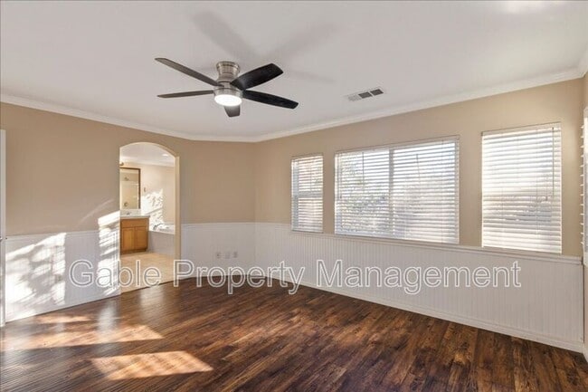 Building Photo - 24050 Joshua Dr