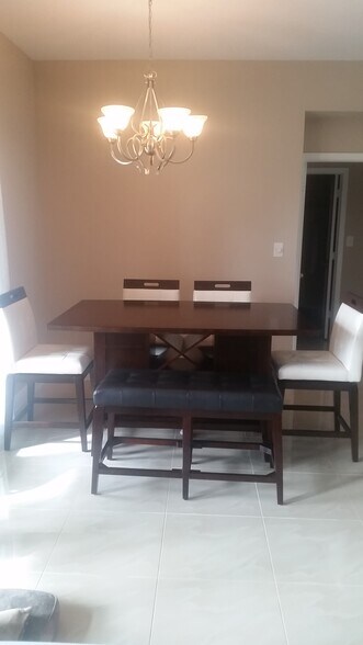 Building Photo - 5035 Harmony Circle