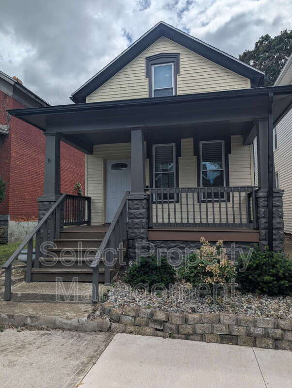 Primary Photo - 601 Lavina St