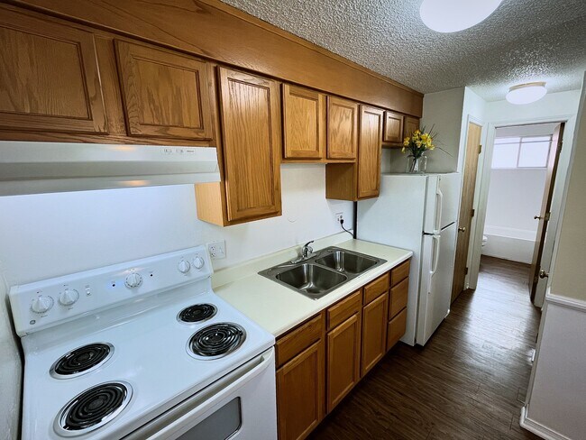 Building Photo - The Deborah