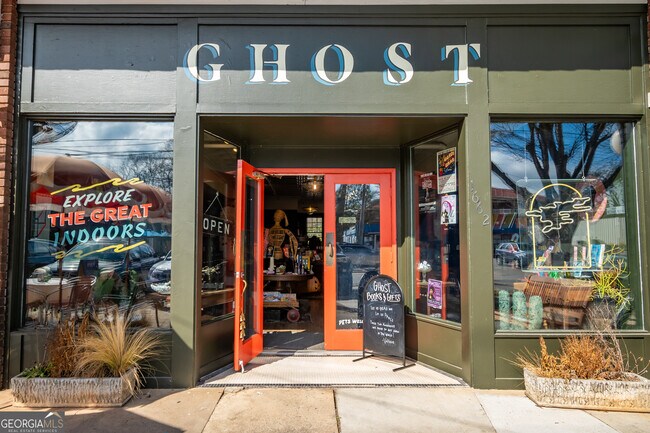 Building Photo - 110 Milledge Terrace