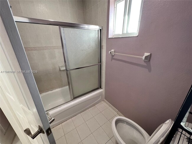 Building Photo - 10644 NW 87th Ct