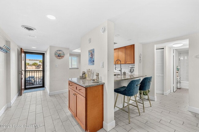 Building Photo - 3060 N Atlantic Ave