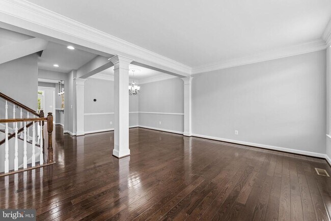 Building Photo - 21268 Park Grove Terrace