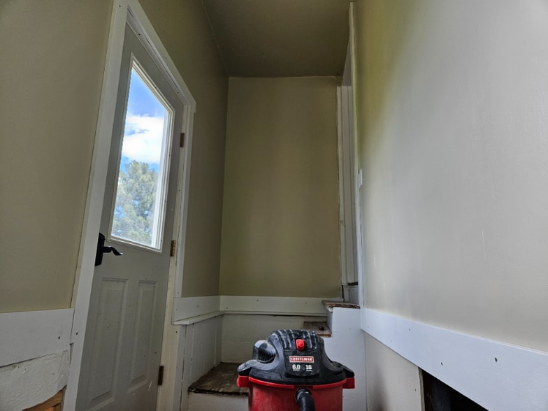 Building Photo - 1011 S Cottage Grove