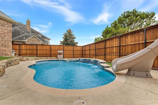 Building Photo - 4501 Redwood Ct
